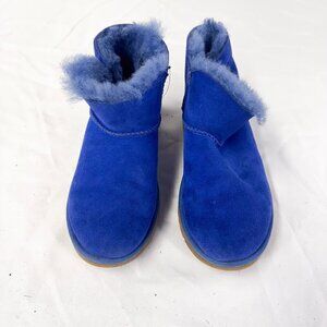 BLUE LOW UGG BOOTS SIZE 3 US